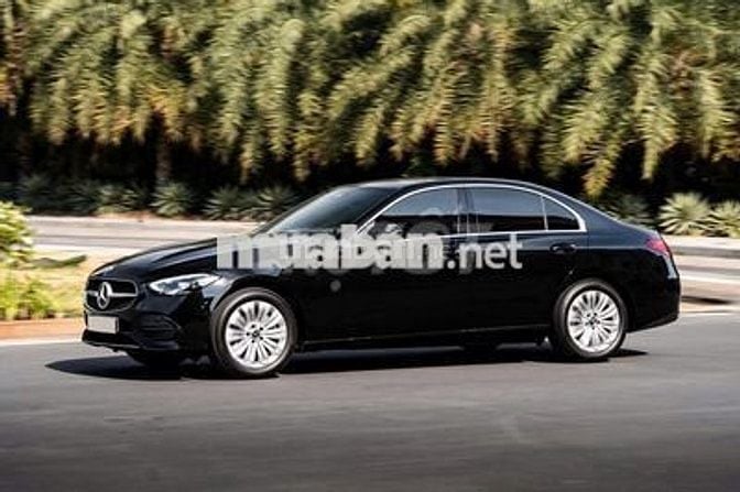 Mercedes C200 Avantgarde 2025 Siêu Lướt - 660km