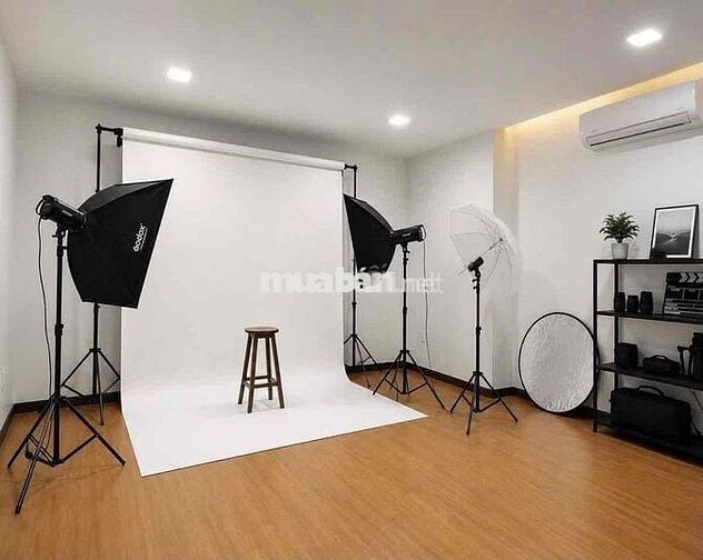 MẶT BẰNG THOÁNG ĐẸP 2WC + BẾP + PHÒNG NGỦ +  SÂN ĐỂ XE