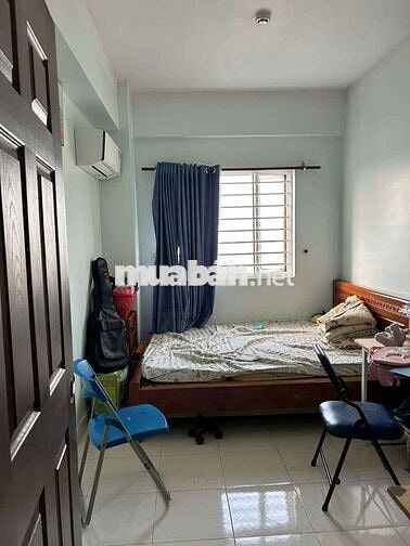 Bán căn hộ Nhất Lan 3, 50m2 giá 1 tỷ 950tr sổ hồng sẵn 