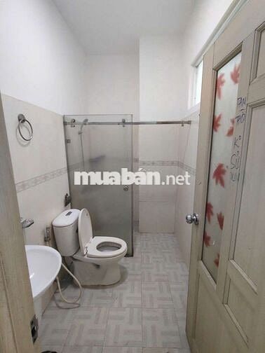 NHÀ KDC HỒNG LONG GẦN QL13, VẠN PHÚC. 1T2L+ST 4PN 3WC SẠCH ĐẸP Ở NGAY
