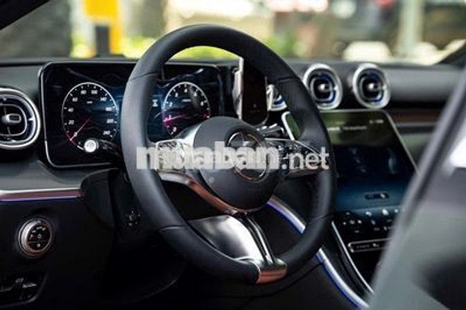 Mercedes C200 Avantgarde 2025 Siêu Lướt - 660km