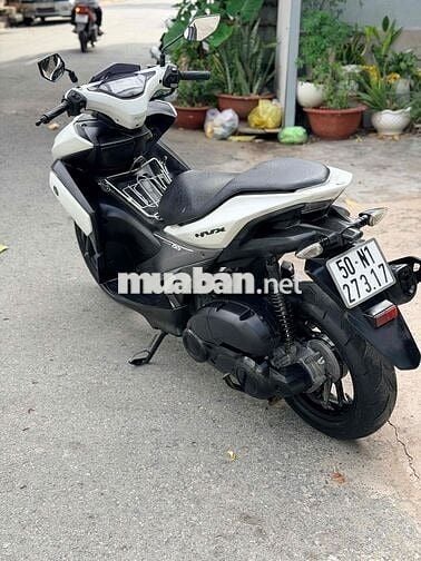 Yamaha NVX 155cc Trắng