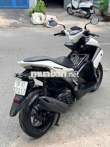Yamaha NVX 155cc Trắng