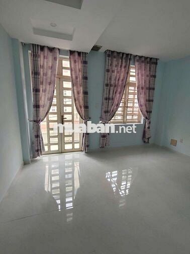 NHÀ KDC HỒNG LONG GẦN QL13, VẠN PHÚC. 1T2L+ST 4PN 3WC SẠCH ĐẸP Ở NGAY