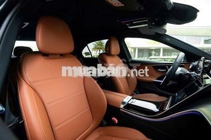 Mercedes C200 Avantgarde 2025 Siêu Lướt - 660km