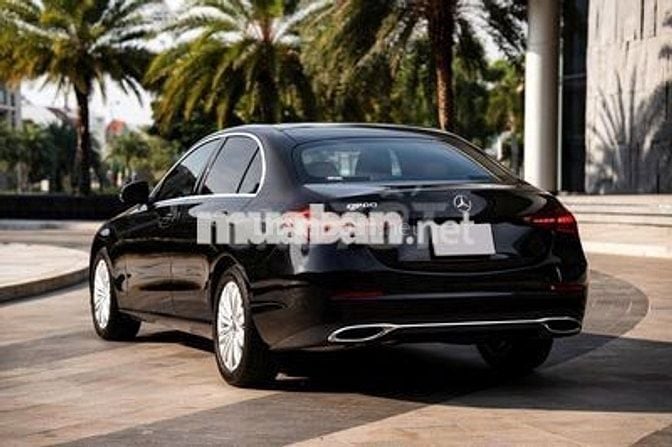Mercedes C200 Avantgarde 2025 Siêu Lướt - 660km