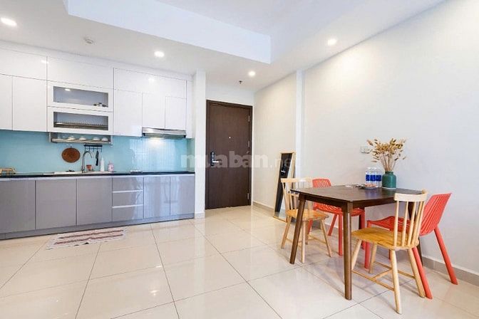 Cho thuê C/c cao cấp Nguyễn Kim ngay TT Q.10 có 3PN Full nội thất Giá 