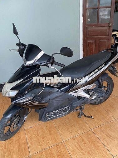 bán xe Honda Airblade xe còn rất mới máy êm