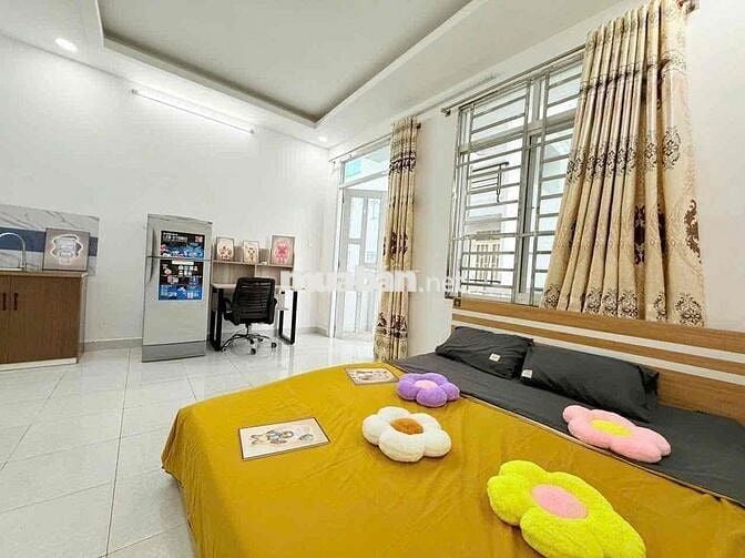 Cho thuê căn hộ full NT gần vòng xoay Dân chủ phường Hoà Hưng quận 10