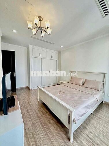 Căn Hộ 3Pn Cao Cấp view lanmark 81 Cho Thuê Giá 45tr