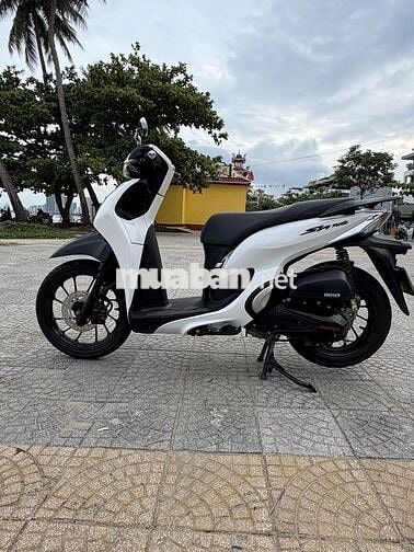 Honda SH Mode CBS 2025 Trắng đen