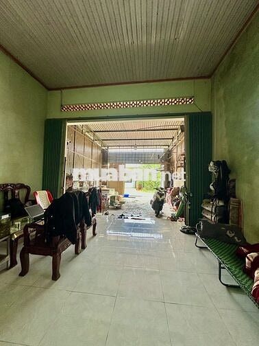 Bán Nhà Có Bìa Đỏ Đất Thổ Cư Gần Cổng Chào Dục Nhày 3 