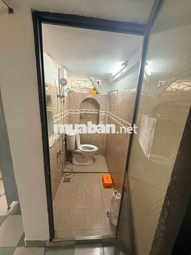 🏡 TÌM BẠN SHARE PHÒNG LỚN CÓ WC RIÊNG – CHUNG CƯ QUẬN 4