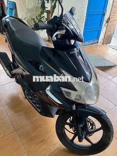 bán xe Honda Airblade xe còn rất mới máy êm