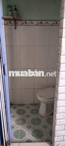 nhà nguyên căn dt 3,5❌12 trệt 1 lầu+1lửng đúc 3pn2wc hẻm 3 gác thông 