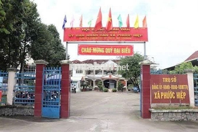 Cần Bán Lô Đất 172m2 Gần Ủy Ban Xã Phước Hiệp Giá Chỉ 850tr. SHR