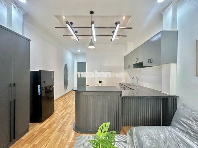 CĂN HỘ NEW 100% TONE MÀU SANG TRỌNG CÓ BAN CÔNG