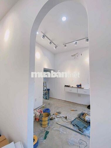 Cho thuê/sang mặt bằng kinh doanh cửa hàng thời trang/nail/spa