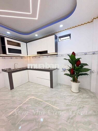 Ngay Lê Văn Quới, Ngang 4 Dài 10m, 2PN đường Xe Hơi thông