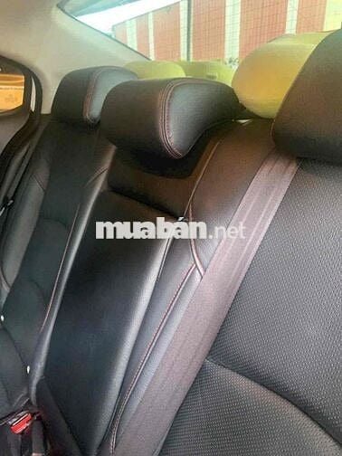 Mazda 3 -2016-1.5AT
