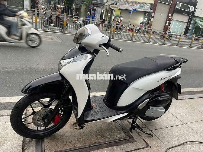 Honda SH Mode 2016 Trắng đen đã sử dụng