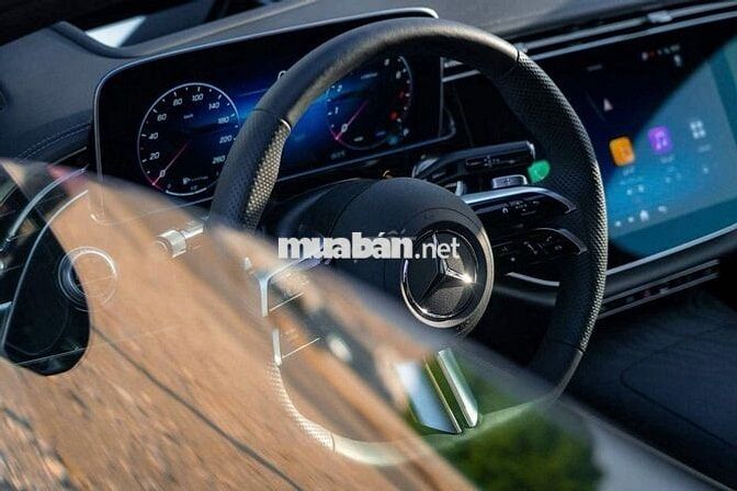 Mercedes-Benz E300 AMG 2025 V1 Sẳn Giao ngay