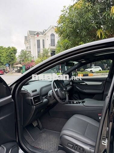VinFast VF8 Plus 2025 2 cầu Đen 1600 km