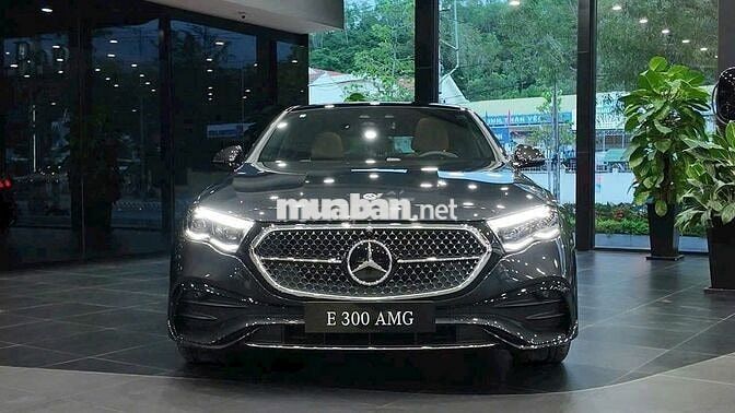 Mercedes-Benz E300 AMG 2025 V1 Sẳn Giao ngay