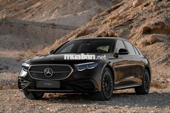 Mercedes-Benz E300 AMG 2025 V1 Sẳn Giao ngay