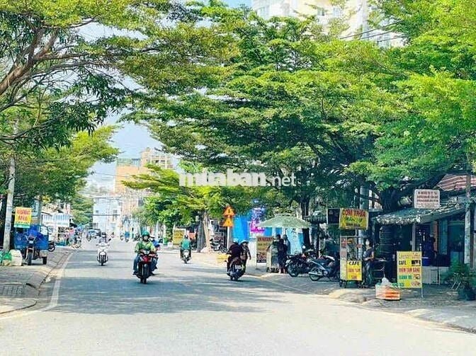 cho thuê nhà 5 lầu 5x24.5 ( mặt tiền Hoàng Quốc Việt )