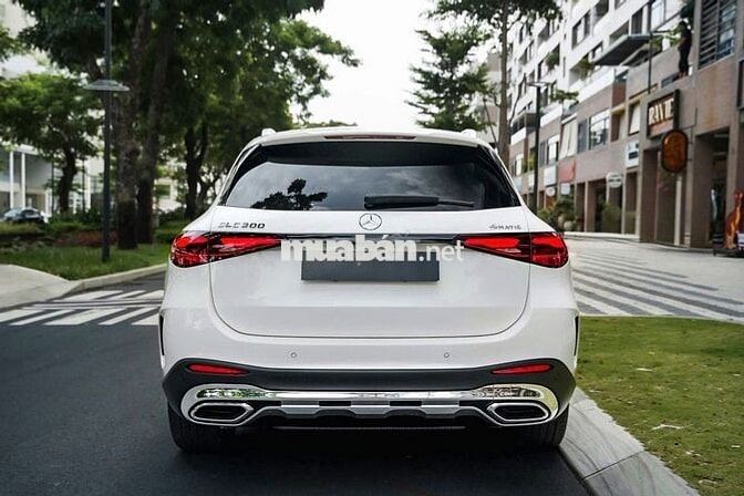 Mercedes-Benz GLC 300 4MATIC 2025 Trắng