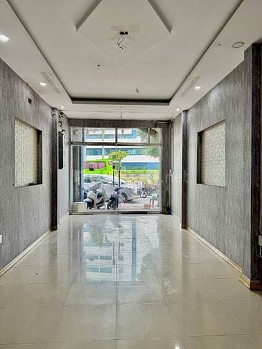 Cho thuê mặt bằng đường Cộng Hòa, Tân Bình 48m2, giá 15 triệu
