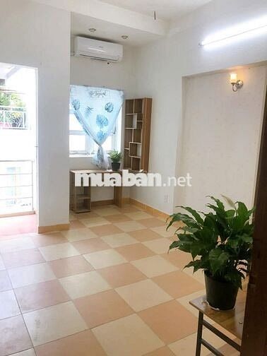 Phòng trọ full nội thất quận 10, gần UEH, Bách Khoa, Văn Hiến
