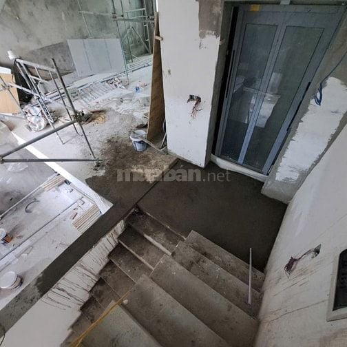 Tuyển thợ phụ việc công trình công 430k/1 ngày, Nôi ăn ở.