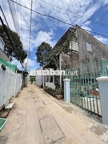 Nền Đẹp Vị Trí Đầu Hẻm 266 Trần Hưng Đạo