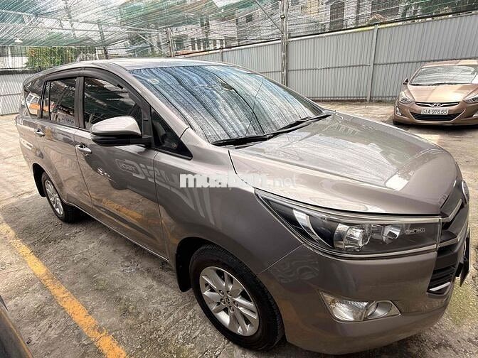 Toyota Innova 2019 Số sàn Nâu ghế da