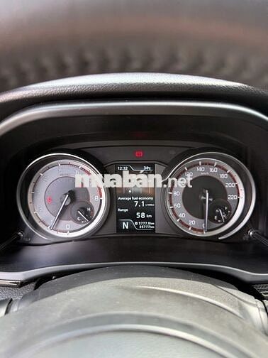 Suzuki XL7 GLX 1.5AT 2021 Đen 35.000km
