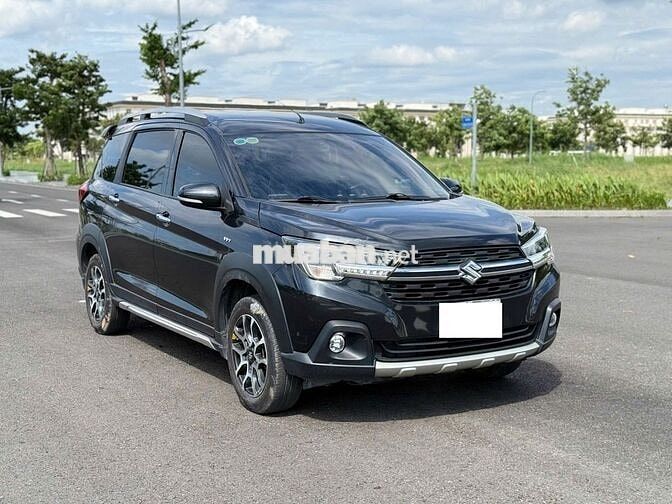 Suzuki XL7 GLX 1.5AT 2021 Đen 35.000km