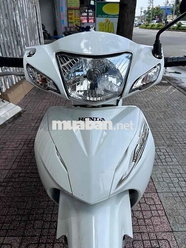 Honda Wave A110 2023 Trắng zin êm keng đẹp