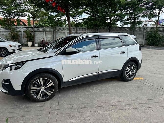 Peugeot 5008 Allure 2020 Trắng 46.000 Km