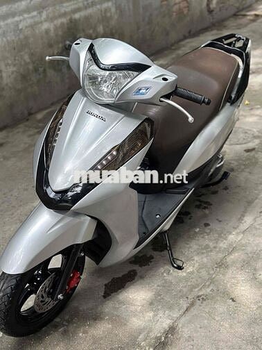 Honda Lead 2016 zin êm bstp chính chủ ký