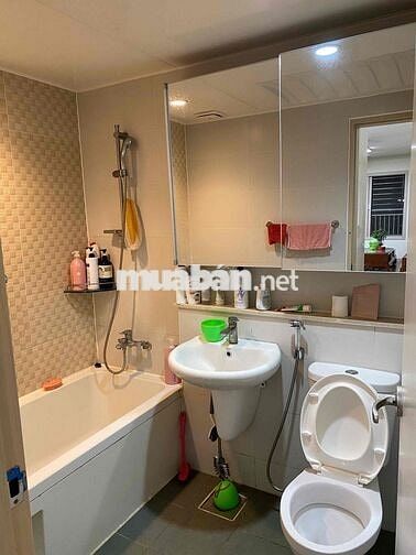 cần bán căn hộ Cc toà CT4 Booyoung cc quốc tế Mỗ lao