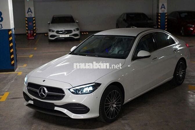 C200 Plus trả trước 600 triệu ưu đãi 100% trước bạ