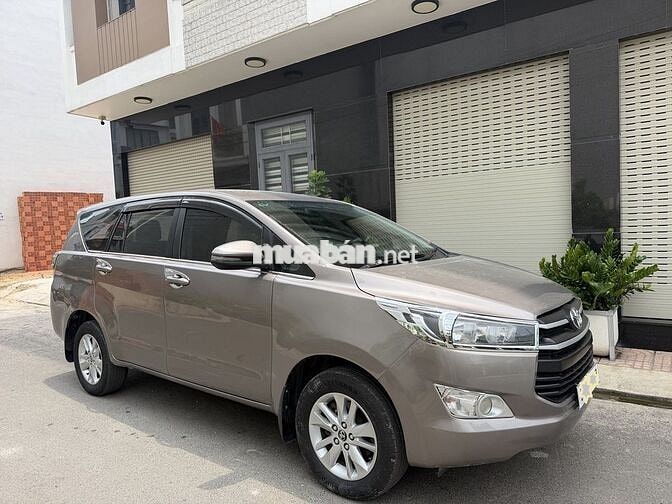 Chính chủ bán INNOVA 2019 E xe gia đình đi: 388tr