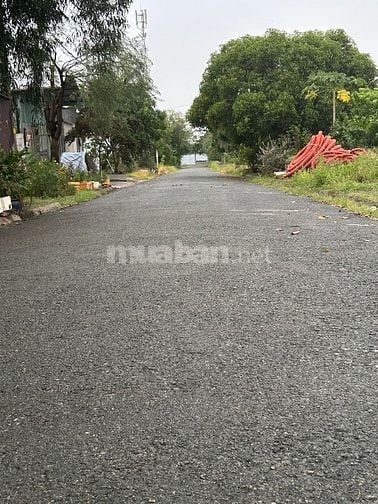 ĐẤT - DỰ ÁN - ĐẠI HỌC BÁCH KHOA - P. PHÚ HỮU - NGAY ĐỖ XUÂN HỢP RẼ VÀO