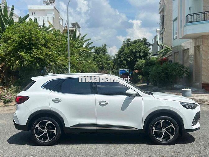 MG HS 1.5 Lux 2024 - 3500 km sơn zin 100%