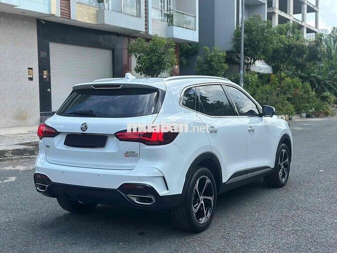 MG HS 1.5 Lux 2024 - 3500 km sơn zin 100%