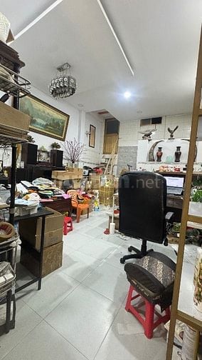 Bán nhà Âu cơ chính chủ kẹt tiền