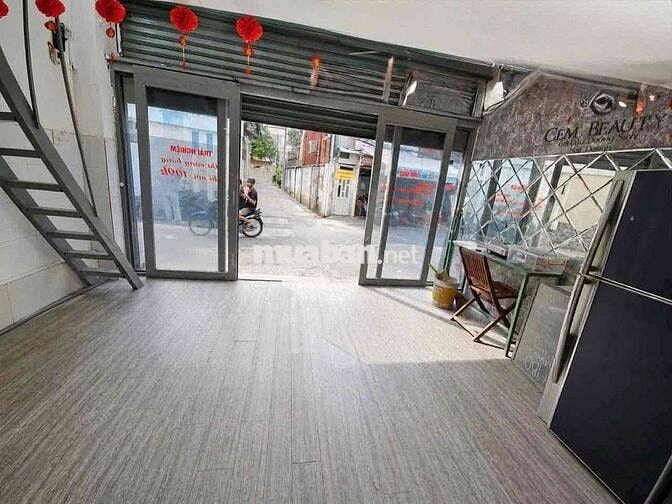Nhà nguyên căn MT Đường Nguyễn Trung Trực cho thuê