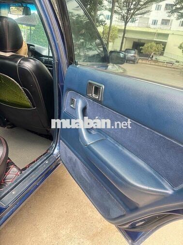 Toyota Camry Số tự động màu Xanh